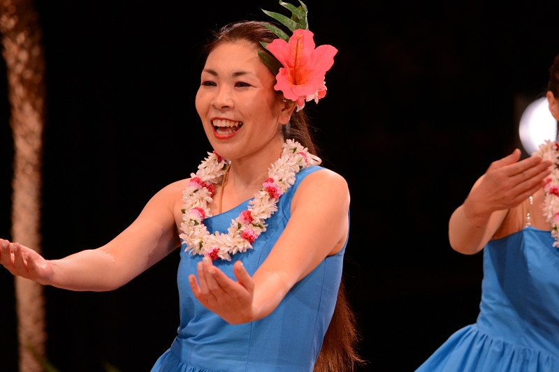 Hula O Linoの講師紹介